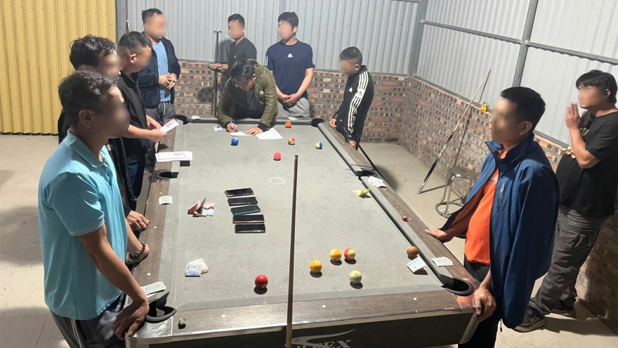 Phát hiện nhóm người tụ tập đánh bạc trong đợt cao điểm bảo đảm an ninh bầu cử