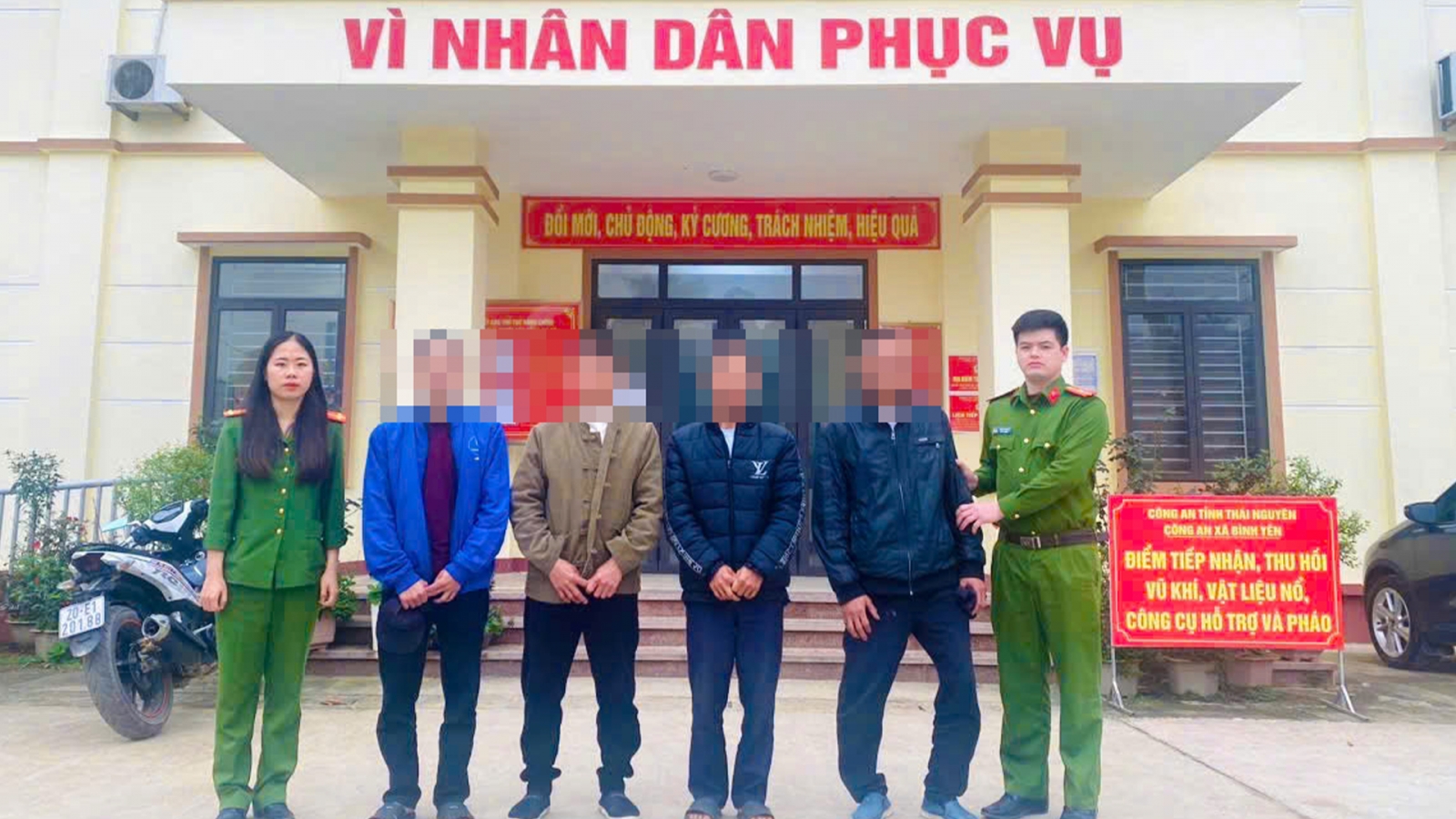 Vây bắt nhóm tàng trữ heroin giữa đồi vắng ở Thái Nguyên