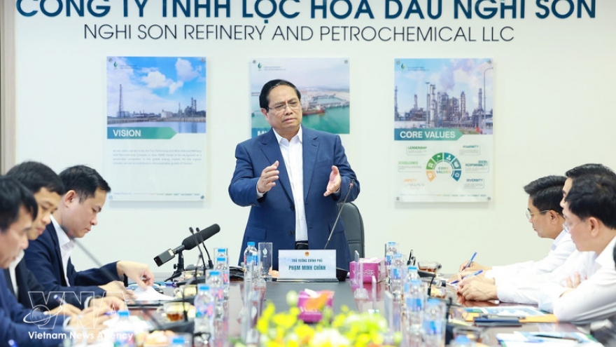 PM stresses need to diversify oil supply at Nghi Son refinery for energy security