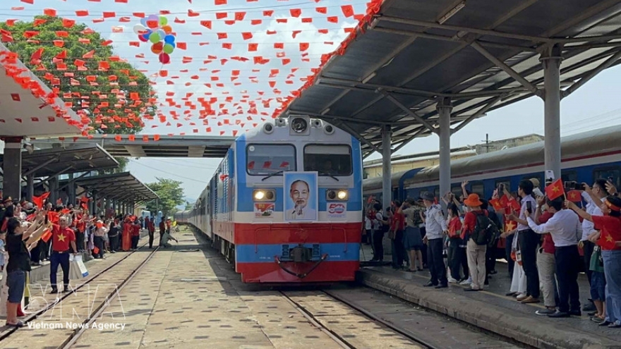 Vietnam Railways Corporation to become Vietnam National Railways Group