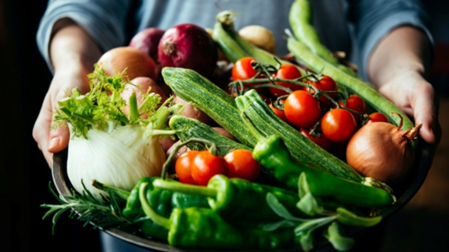 Những thực phẩm ung thư rất sợ, bổ dưỡng cứ ra chợ là thấy lại mà ít người biết