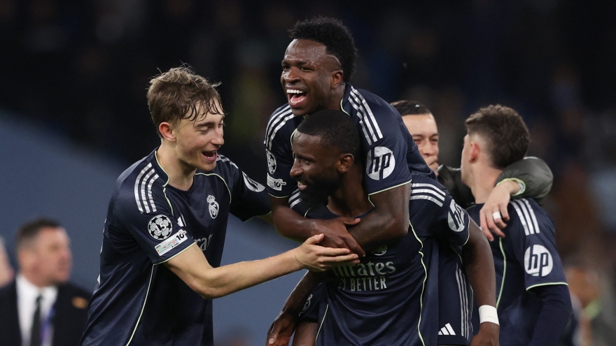 Dư âm Man City 1-2 Real Madrid: Nhà vua đã hay lại còn may