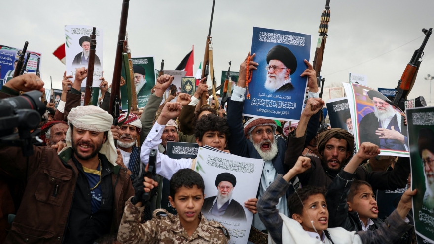 Houthi tuyên bố sẵn sàng tham chiến, Pakistan xác nhận hỗ trợ đàm phán Mỹ - Iran