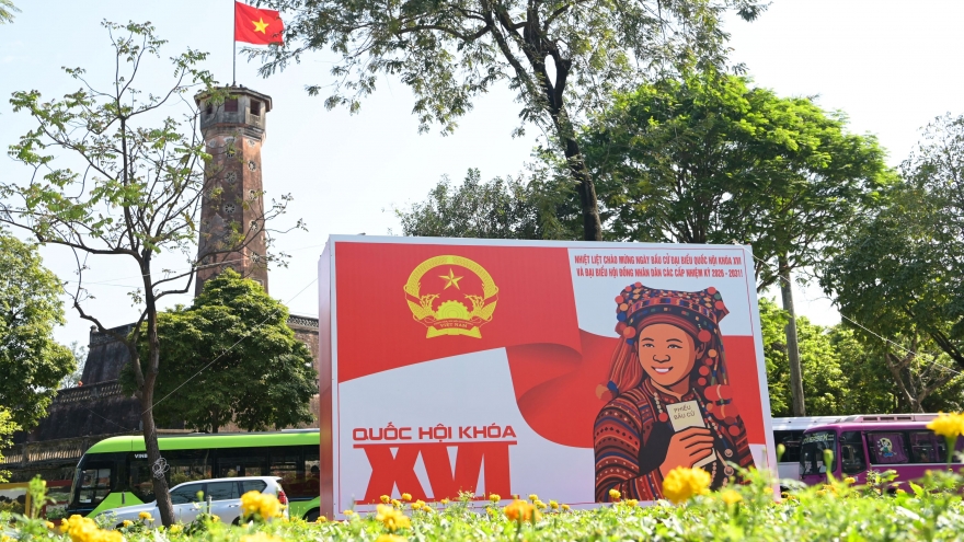 Niềm vui của những người lần đầu đi bầu cử