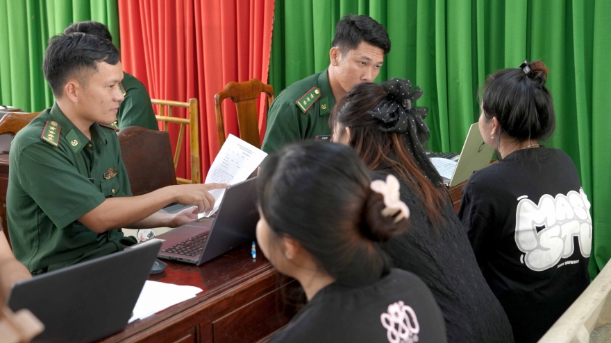 Hundreds of Vietnamese rescued from ‘easy job, high pay’ scam in Cambodia