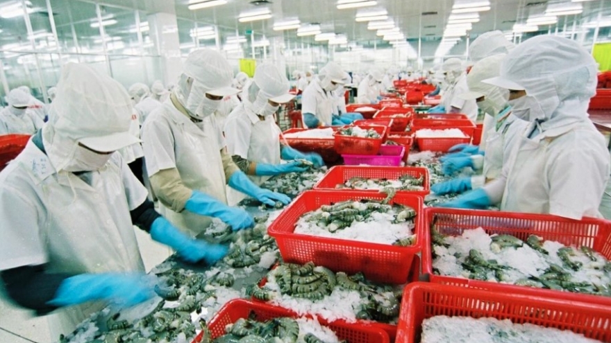 Rising ASEAN demand lifts Vietnam exports amid global logistics risks