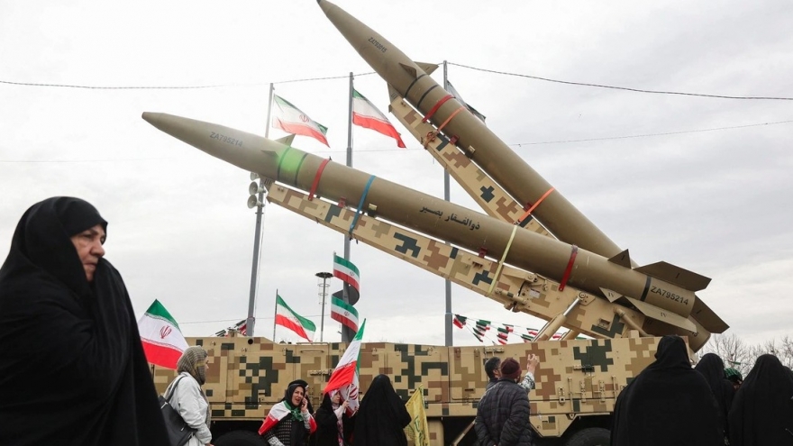 Iran có những loại vũ khí nào trong cuộc đối đầu với Mỹ và Israel?
