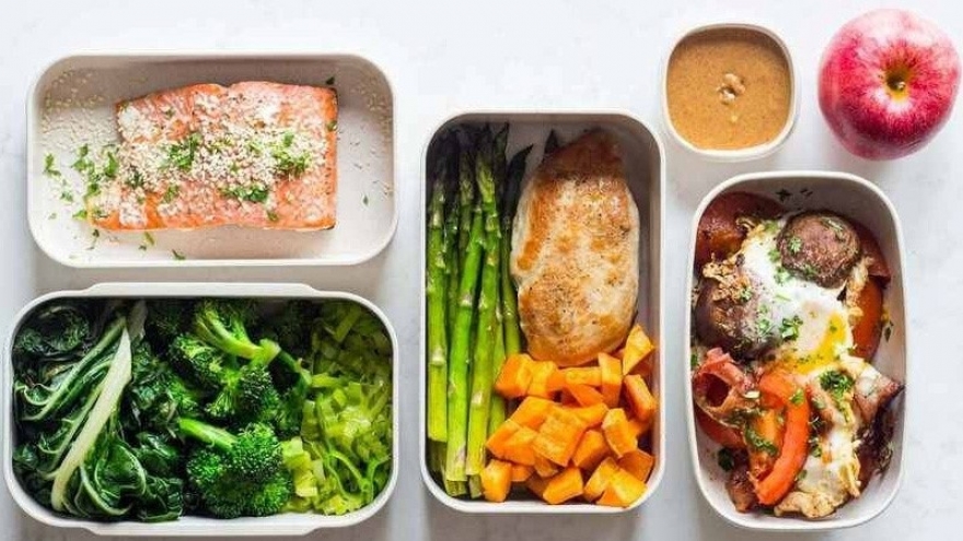 Muốn siết dáng hiệu quả? Thử ngay 4 thực đơn tăng cơ giảm mỡ này