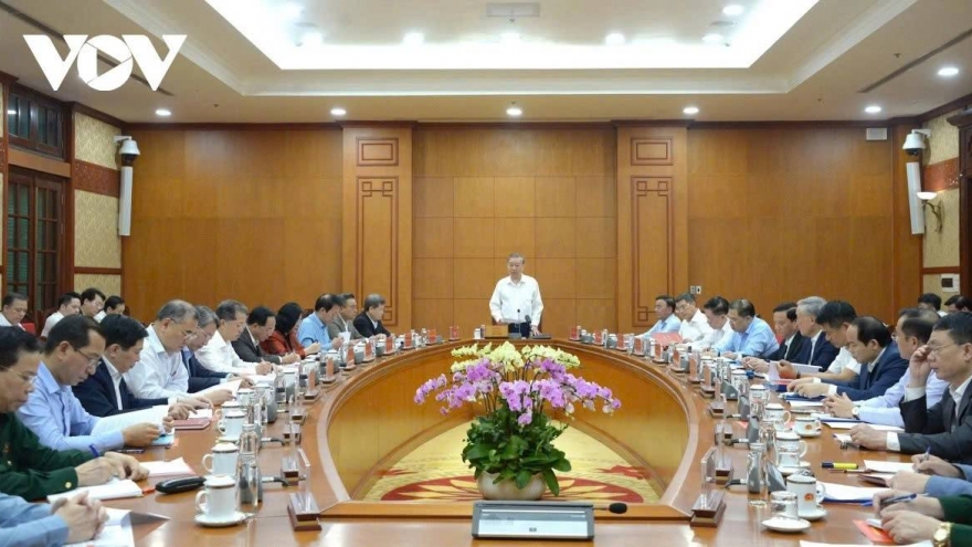 Từ đầu năm đến nay, xét xử sơ thẩm hơn 1.700 bị cáo về các tội tham nhũng, kinh tế