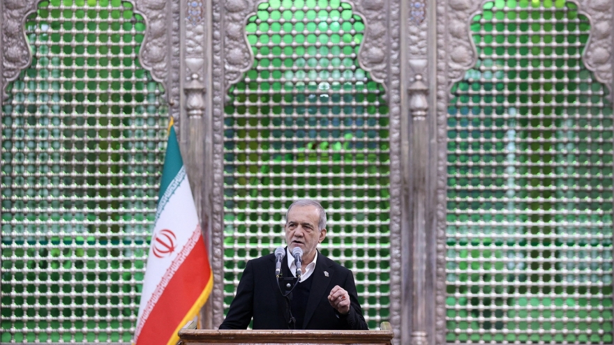 Tổng thống Iran: Việc sát hại ông Khamenei là lời tuyên chiến với người Hồi giáo