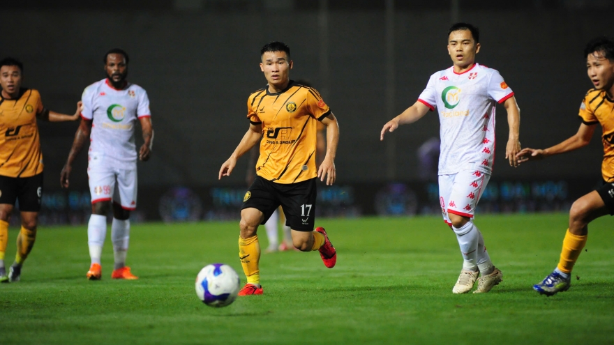 Cầu thủ của Thanh Hóa đi vào lịch sử V-League