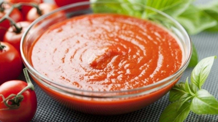 Tương ớt: Gia vị “gây nghiện” nhưng ăn nhiều có tốt?