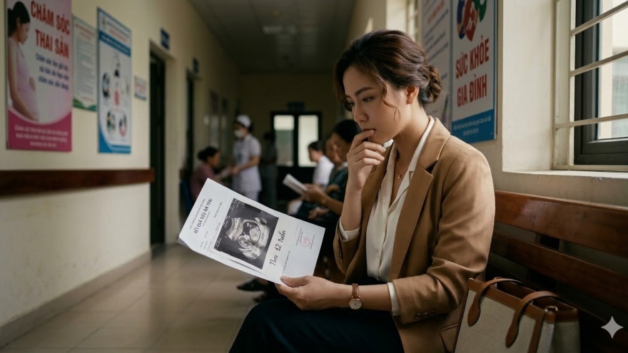 Vừa ly hôn chồng, tôi phát hiện mình có thai gần 3 tháng