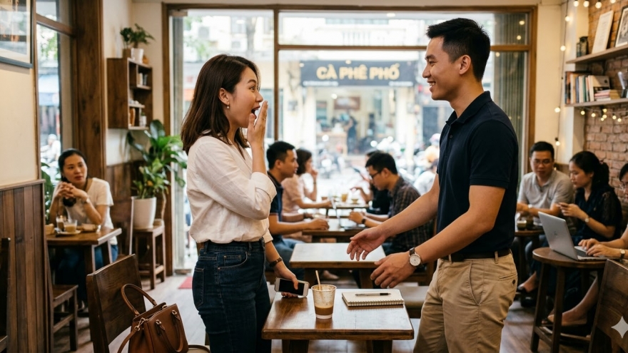 Ngỡ ngàng khi bạn trai "hoàn hảo" trên mạng lại là một kẻ kiểm soát cực đoan