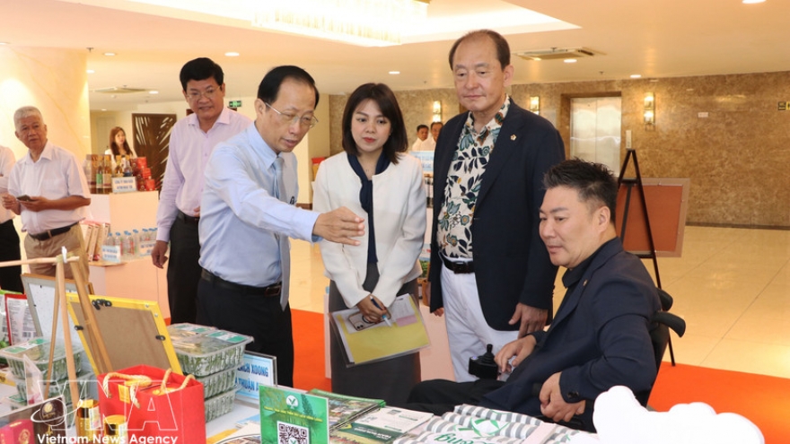 Vinh Long courts Korean investment in key sectors