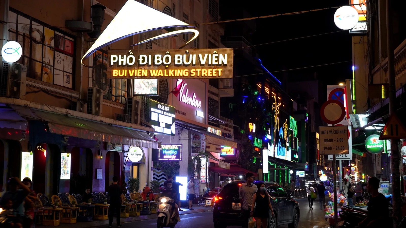 Kinh tế đêm là “mỏ vàng” tăng trưởng của TP.HCM, gỡ điểm nghẽn để bứt phá