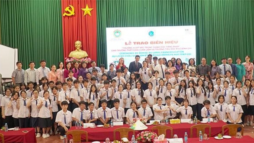 Four more Can Tho schools earn French education accreditation
