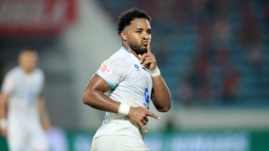 Xuân Son phá dớp tịt ngòi nhờ "cắt tóc đổi vận"