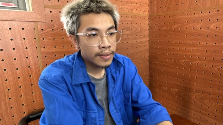 Lên mạng nhận mình là “bác sĩ trừ tà” để lừa đảo