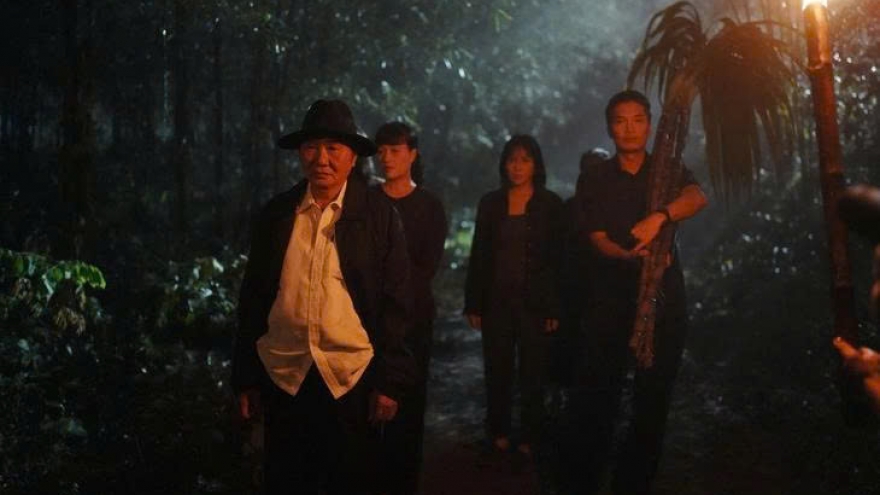 "Quỷ nhập tràng 2" vừa ra mắt đã vượt mặt phim "Tài" của Mỹ Tâm