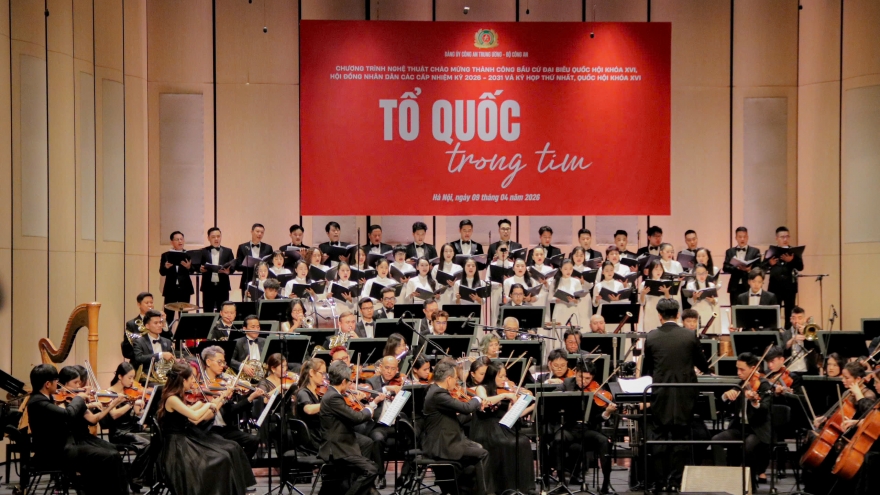 “Tổ quốc trong tim” – Bản hòa ca xúc động về tình yêu đất nước