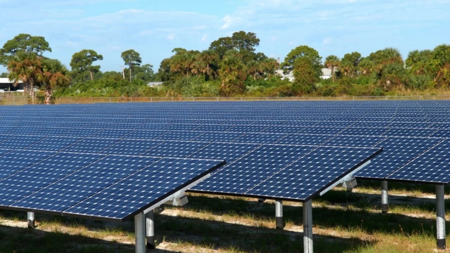 Lời giải cho điểm yếu lớn nhất của điện mặt trời vừa xuất hiện