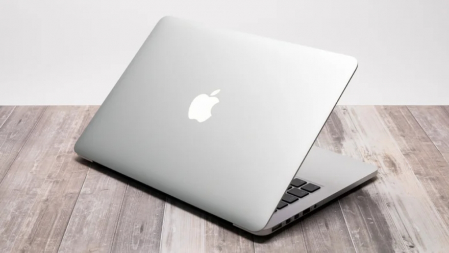 Đằng sau việc Apple quyết định loại bỏ logo phát sáng trên MacBook