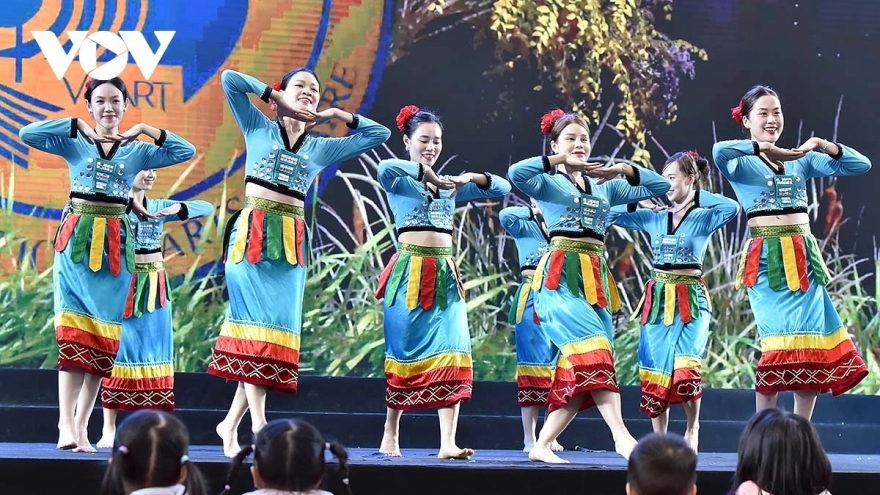 A vibrant arts programme celebrating national heritage at Autumn Fair 2025