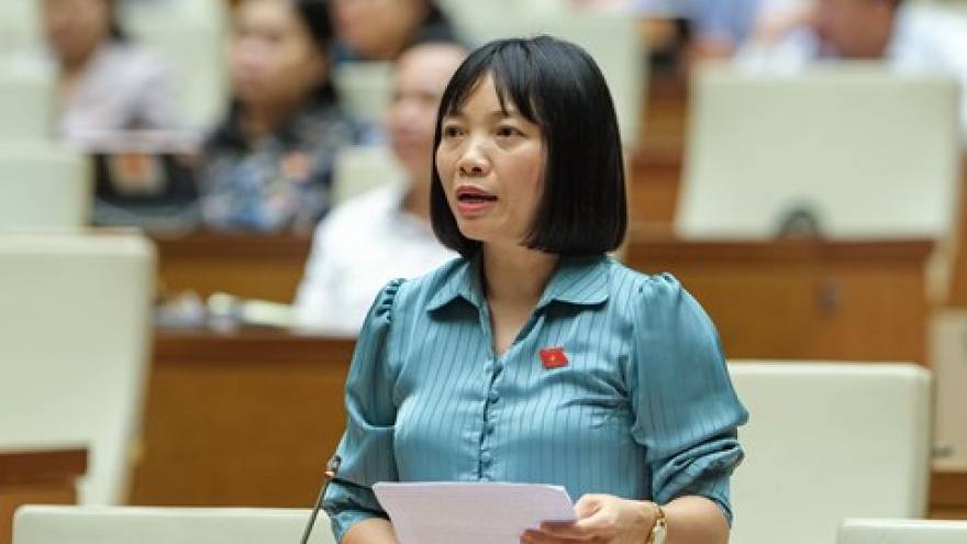 Đề xuất NLĐ nghỉ hưởng nguyên lương ngày 24/11: Cần đánh giá tác động đa chiều