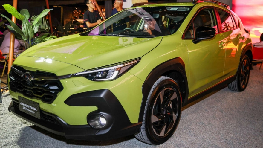 Subaru Crosstrek 2026 lộ diện, giá dự kiến dưới 1,23 tỷ đồng