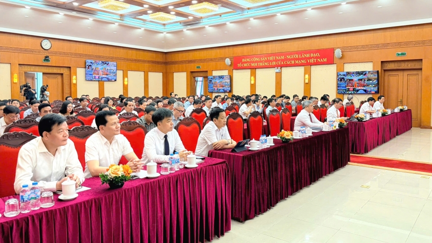 Quán triệt các văn kiện, nghị quyết về kiểm tra, giám sát, kỷ luật của Đảng