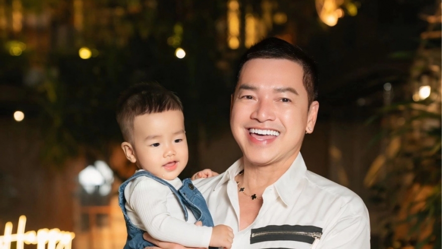 Sao Việt 26/4: Quang Minh áp lực khi làm bố ở tuổi 66