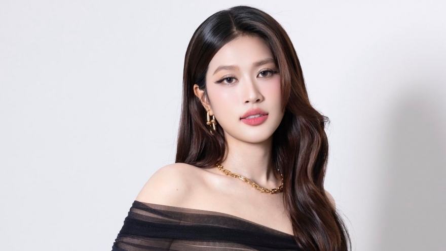 Đoàn Thiên Ân: Từ hoa hậu đến tân binh trăm tỷ của điện ảnh Việt