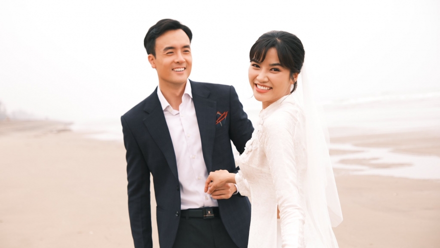 Anh Đào khoe ảnh lãng mạn bên chồng ở hậu trường phim "Không giới hạn"