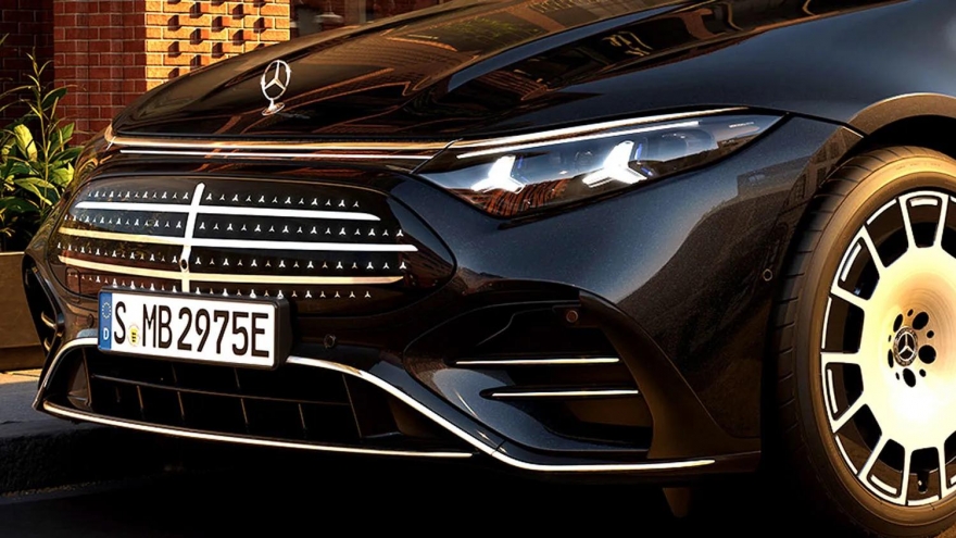 Mercedes EQS 2026 nâng cấp công nghệ, tăng phạm vi hoạt động và trải nghiệm