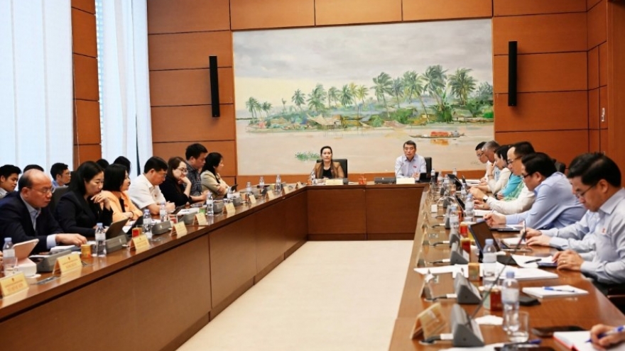 PM warns against overheated growth that risks macroeconomic instability