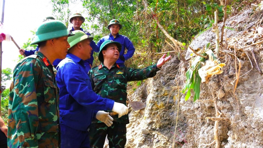 Phát hiện hài cốt liệt sĩ trong hầm chiến đấu ở Quảng Trị