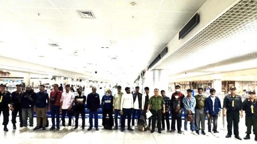Dong Nai deports 47 foreign nationals for immigration violations