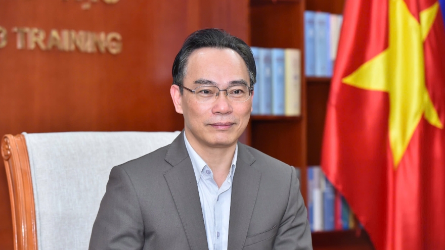 Bộ trưởng Bộ Giáo dục và Đào tạo Hoàng Minh Sơn