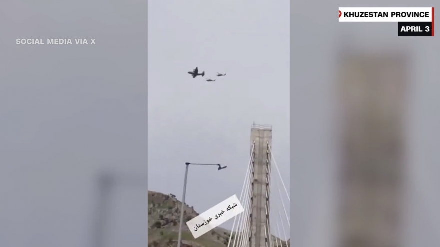 Tiêm kích Mỹ bị bắn rơi trên không phận Iran