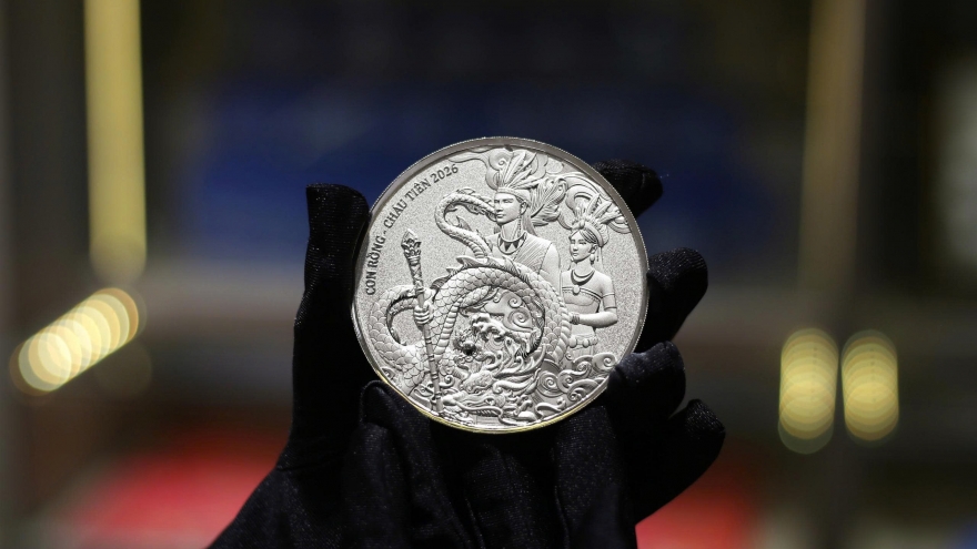 Giá bạc hôm nay 13/4: Bạc trong nước và thế giới giảm trong phiên đầu tuần