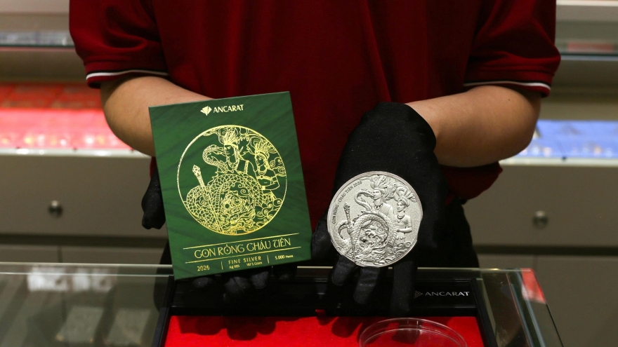 Giá bạc hôm nay 21/4: Giá bạc trong nước giảm nhẹ