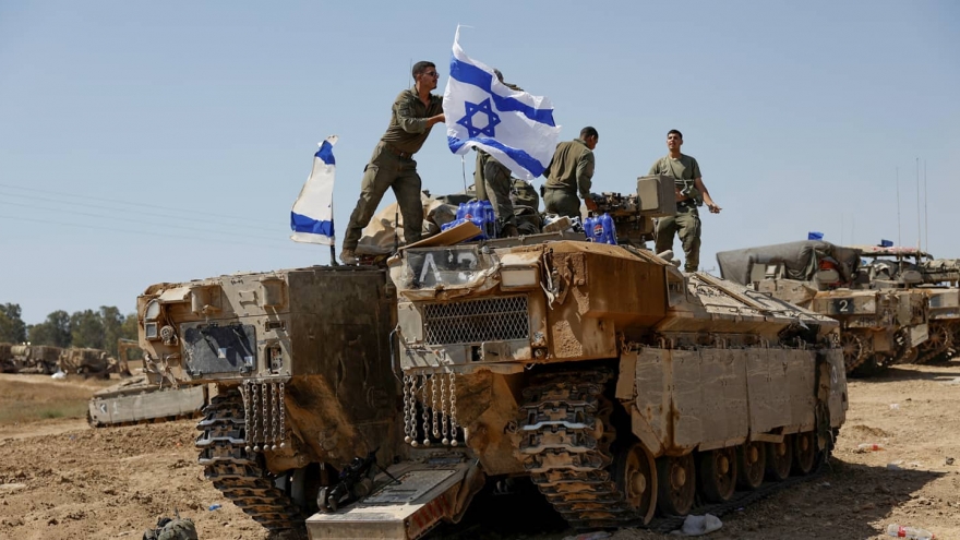 Israel dừng mua sắm quốc phòng từ Pháp