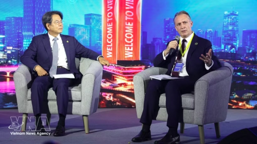 LSE sees strong outlook for Vietnam’s capital market