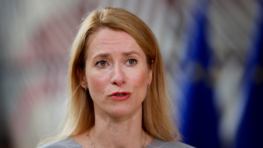 EU nhất trí mở rộng trừng phạt Iran