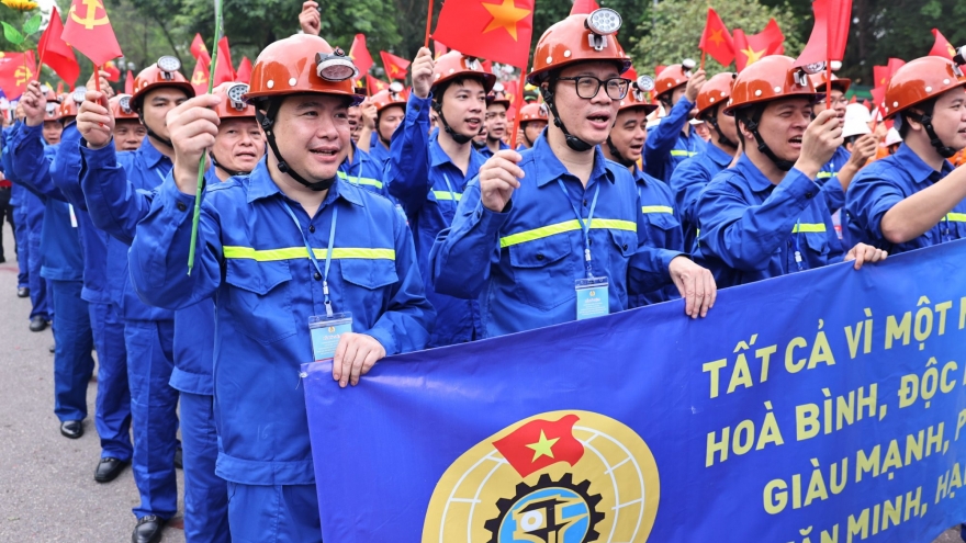 May Day parade in Hanoi marks International Workers' Day 2026
