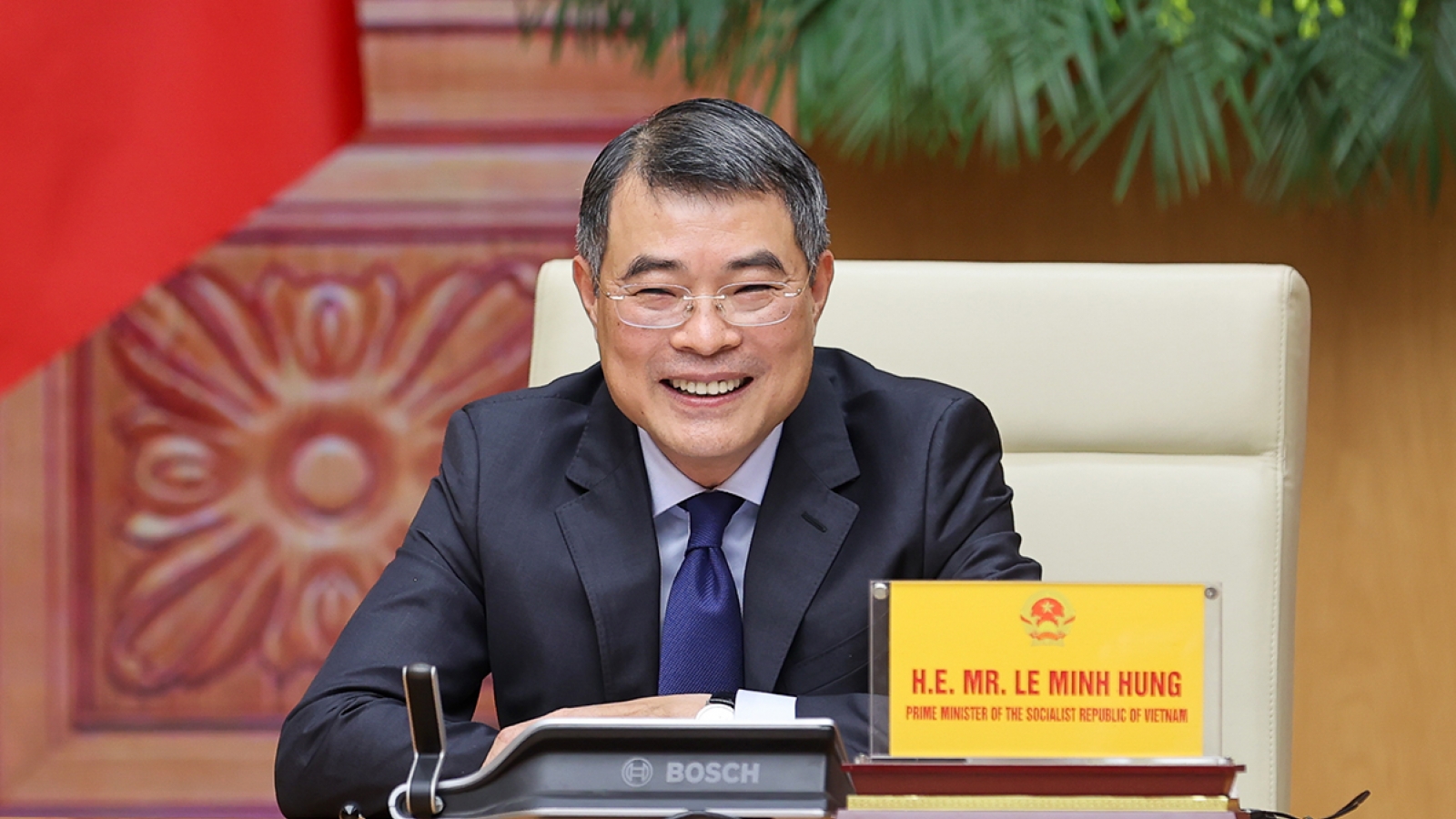 Vietnam proposes three cooperation priorities at AZEC summit on energy security