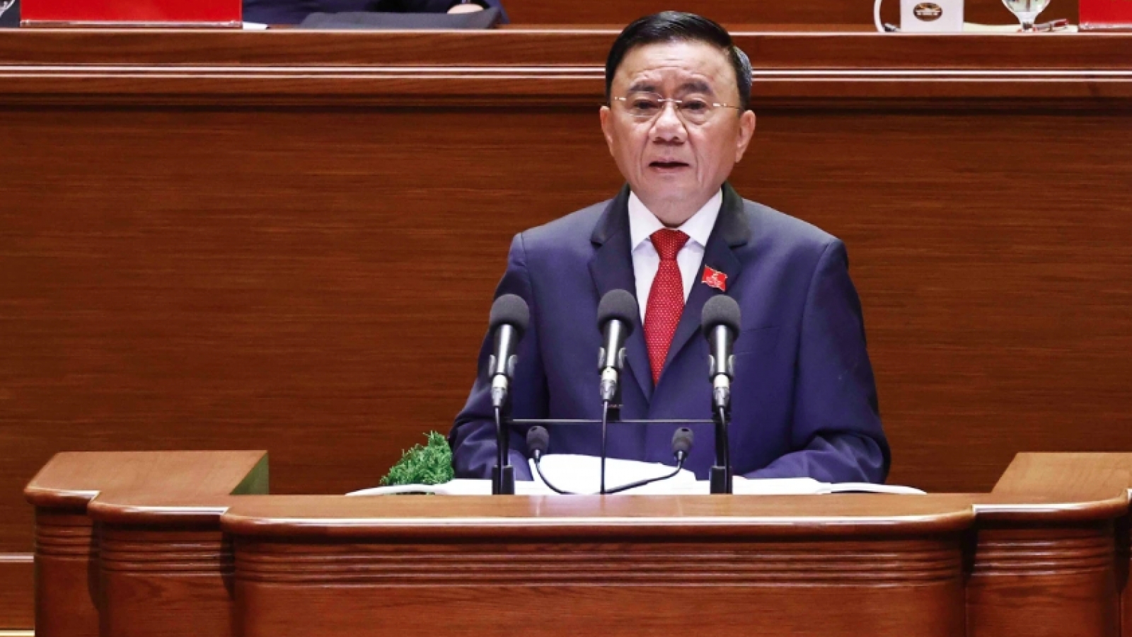Thường trực Ban Bí thư Trần Cẩm Tú thăm chính thức Lào và Campuchia