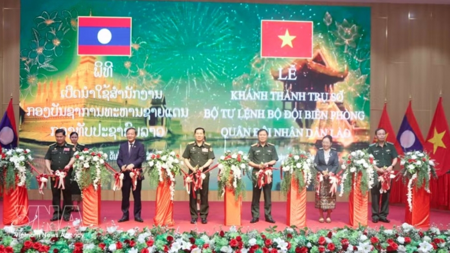 Vietnam, Laos strengthen defence cooperation