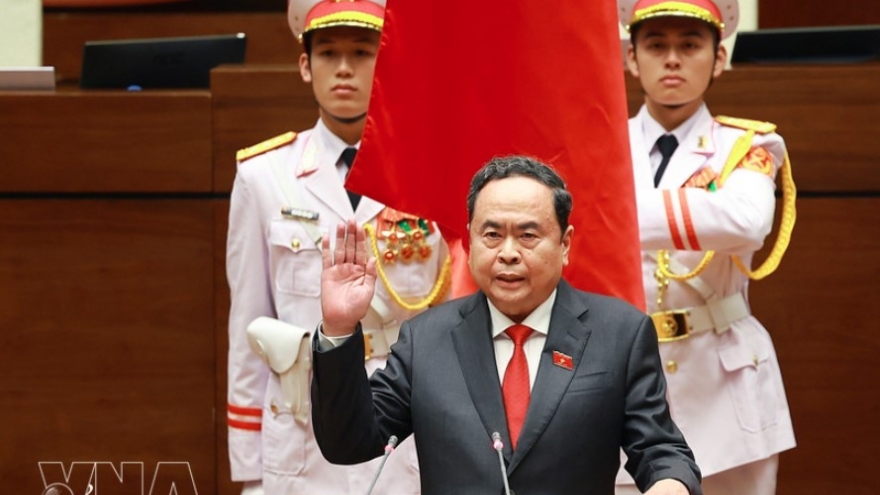 Lao, Chinese, Cambodian leaders congratulate NA Chairman on re-election